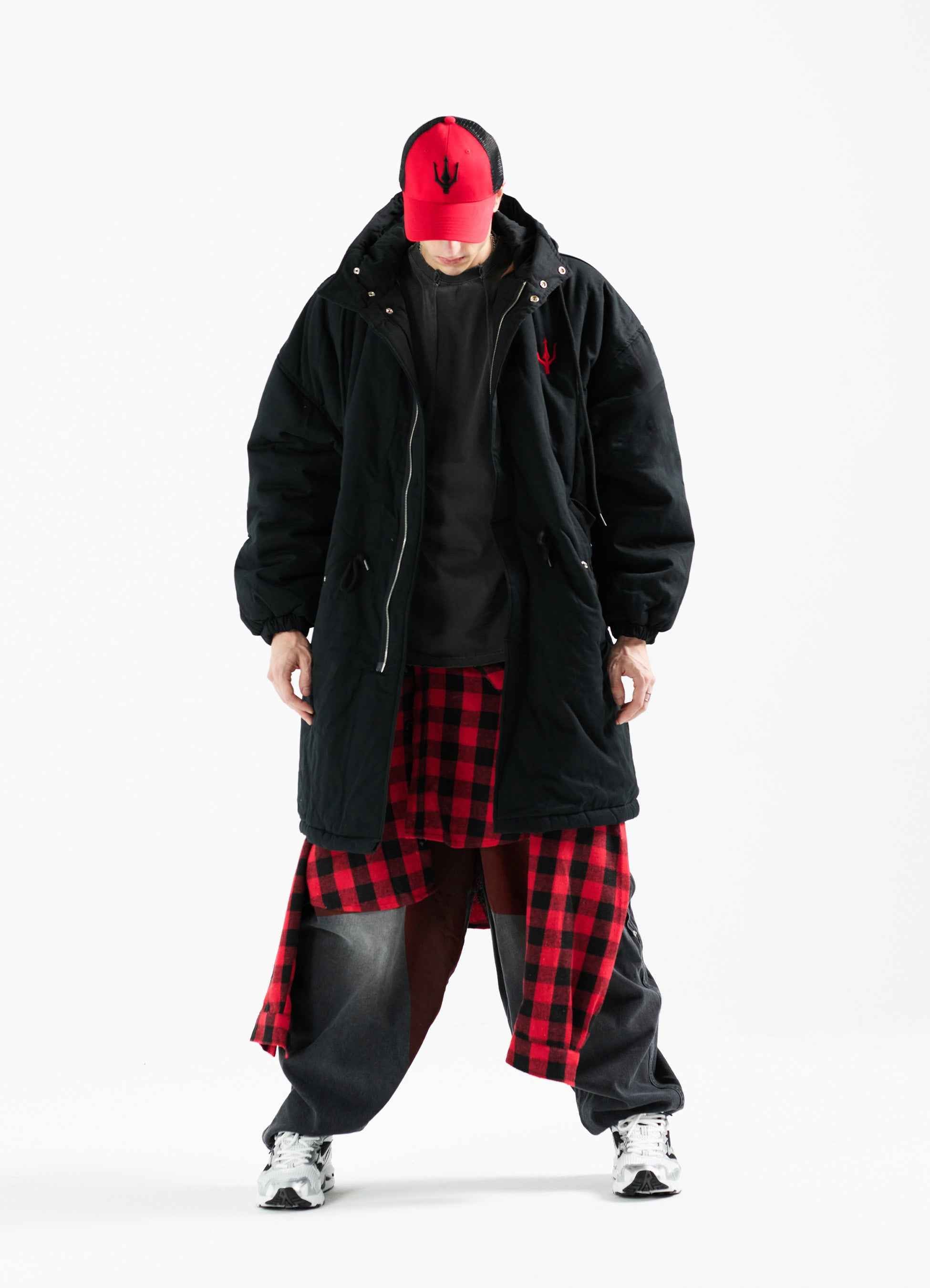 URBAN FORCE Long Padding_ Black