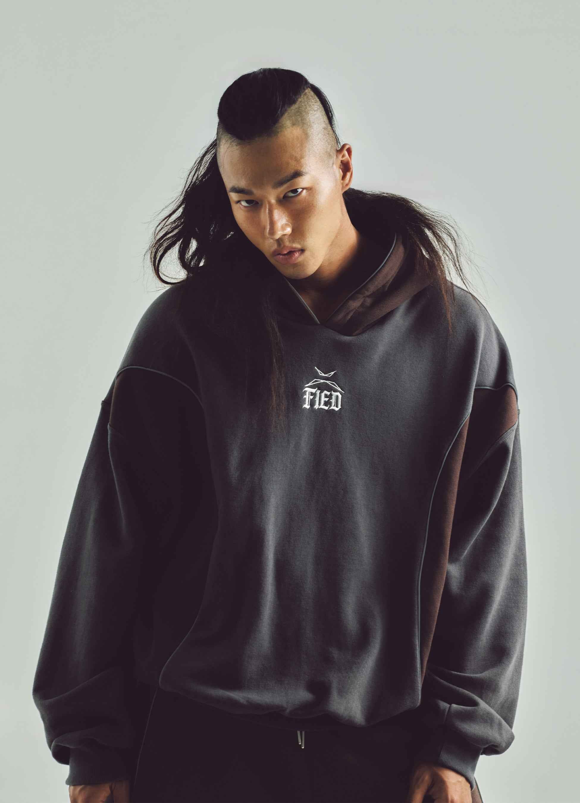 Gray-brown two-tone comfy hoodie