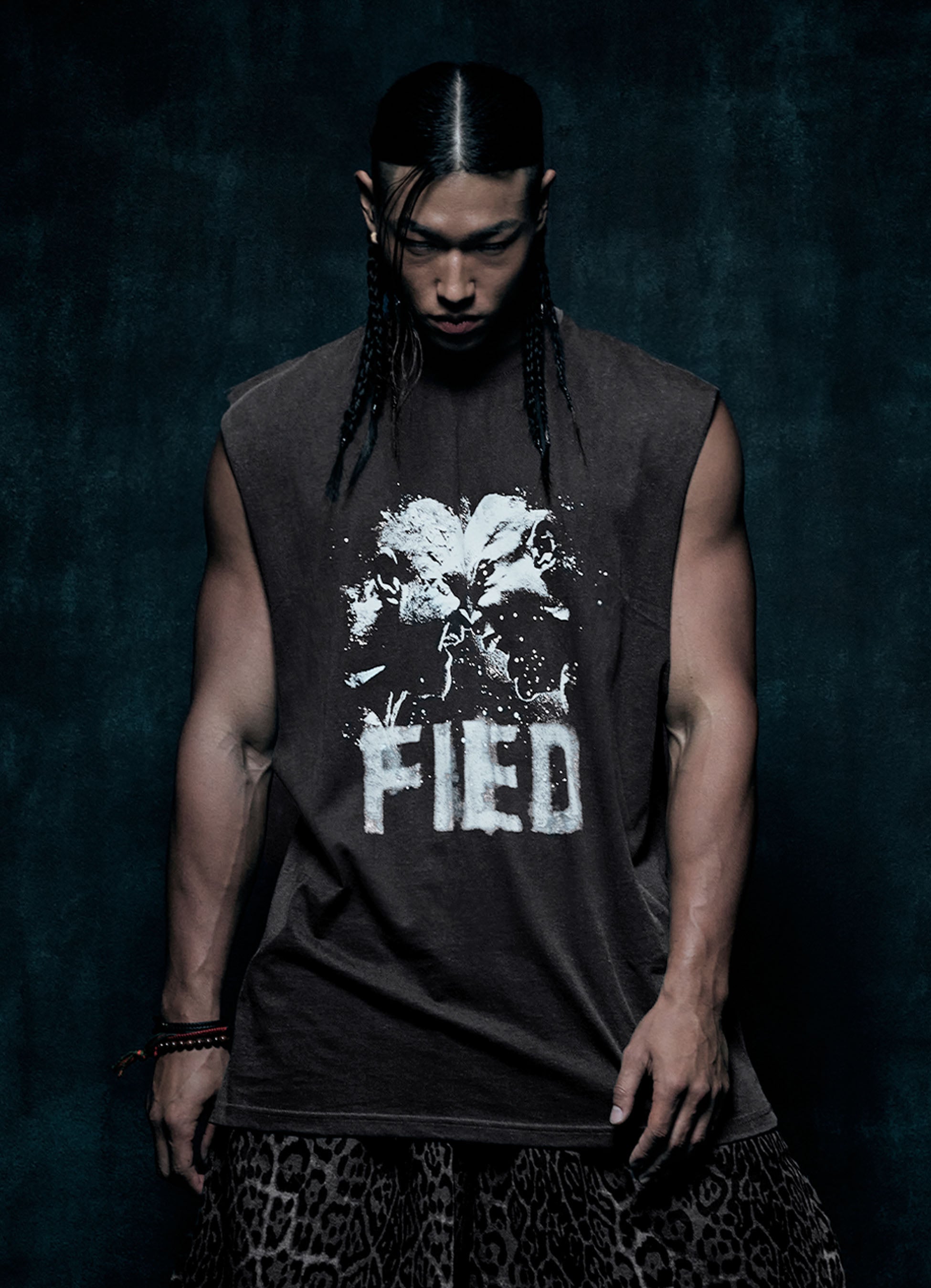 Broken Arrow Sleeveless - Fied World