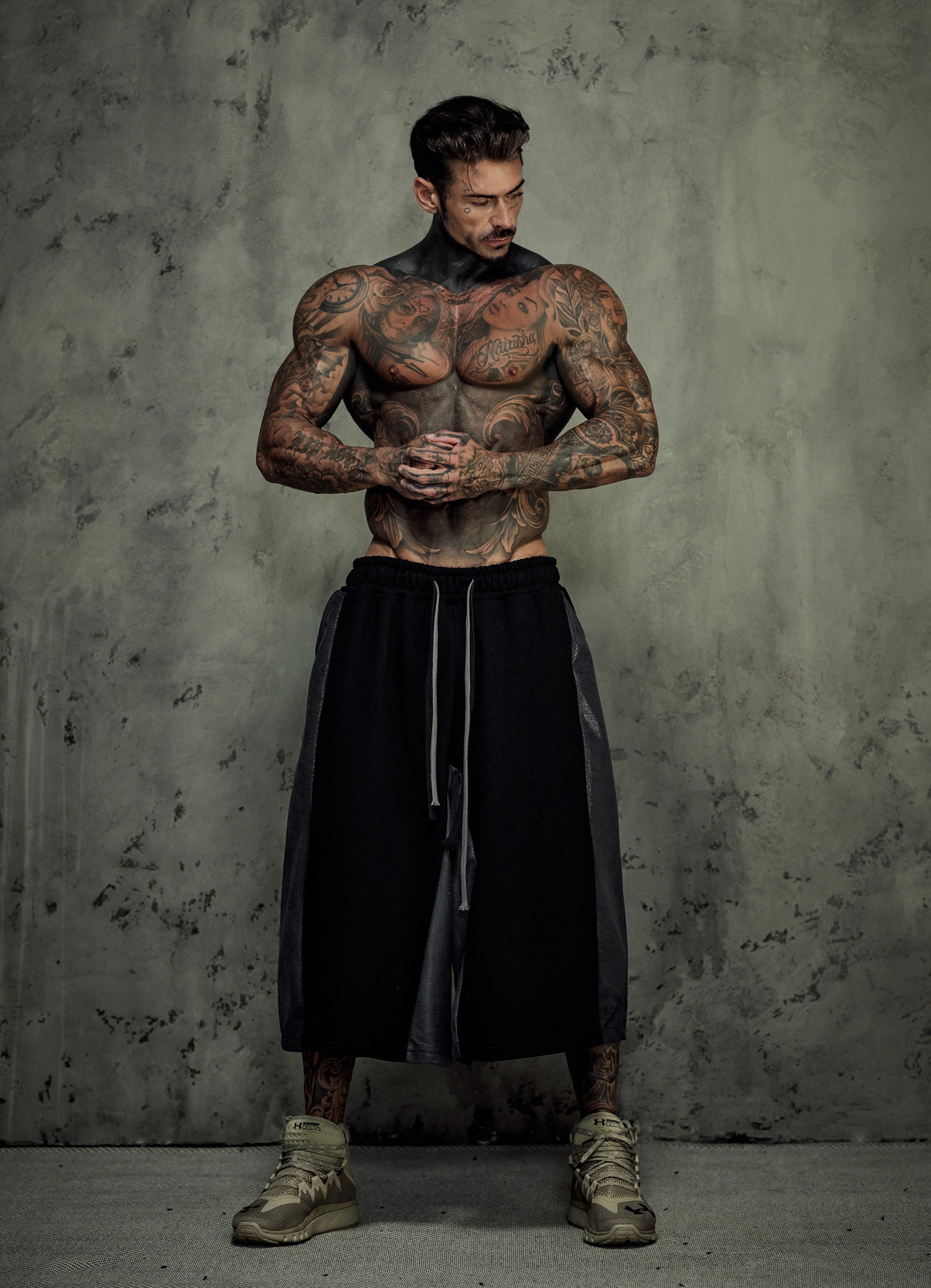 LOW FLOW SHORTS - BLACK