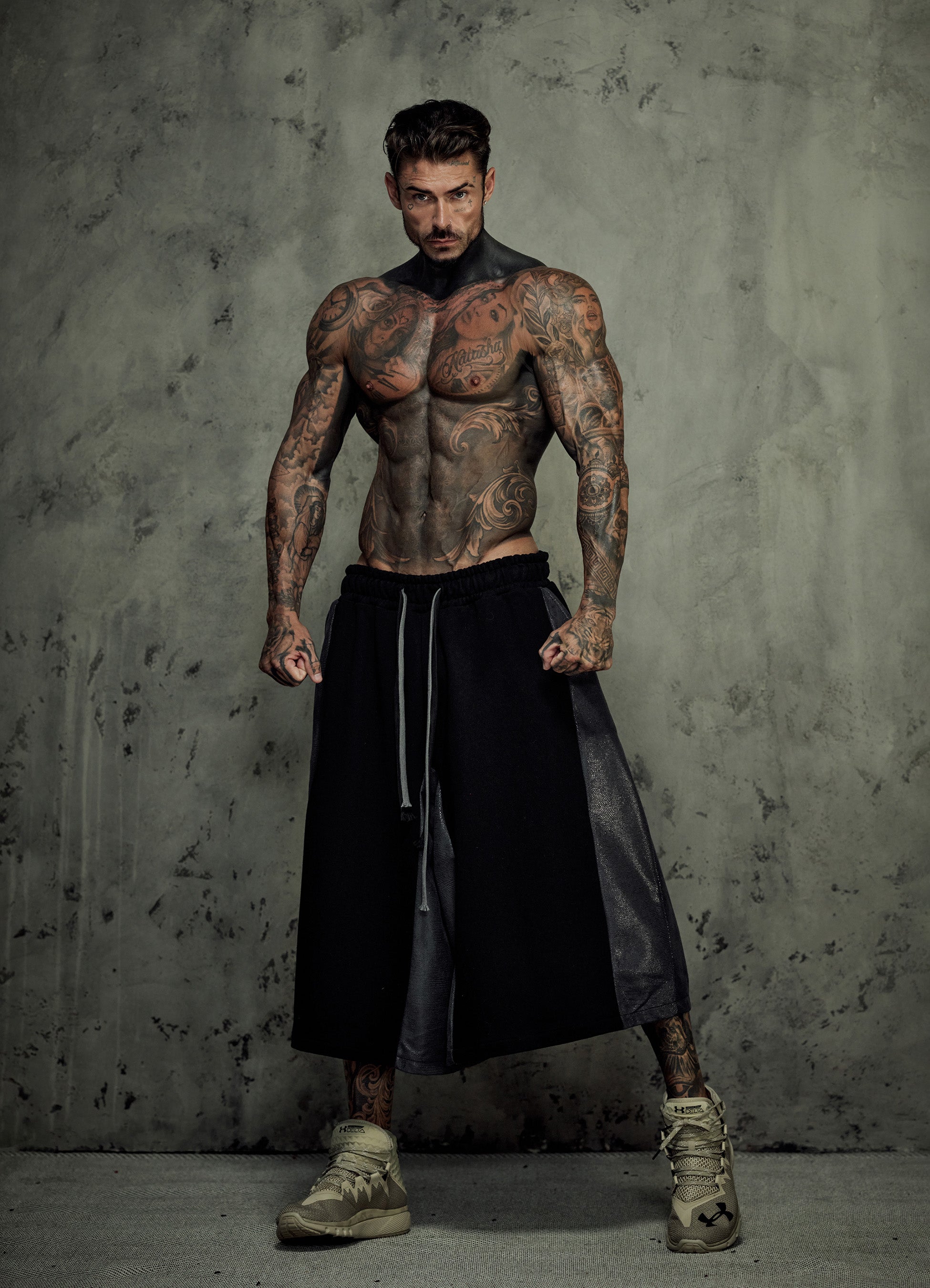 LOW FLOW SHORTS - BLACK