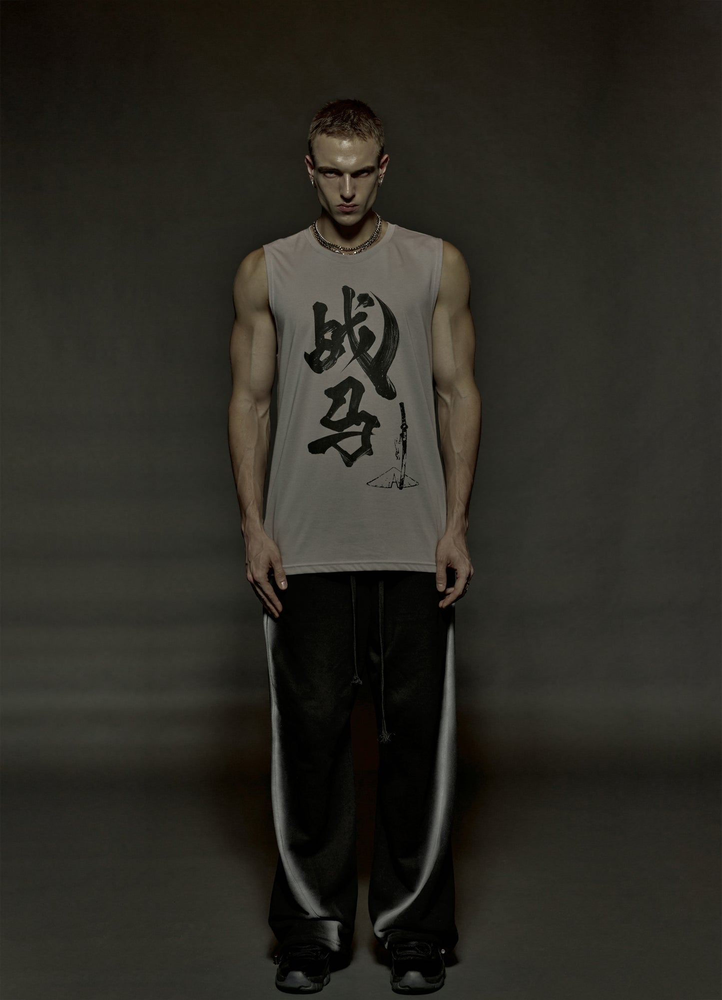 FIED JEONMA SLEEVELESS T-SHIRT