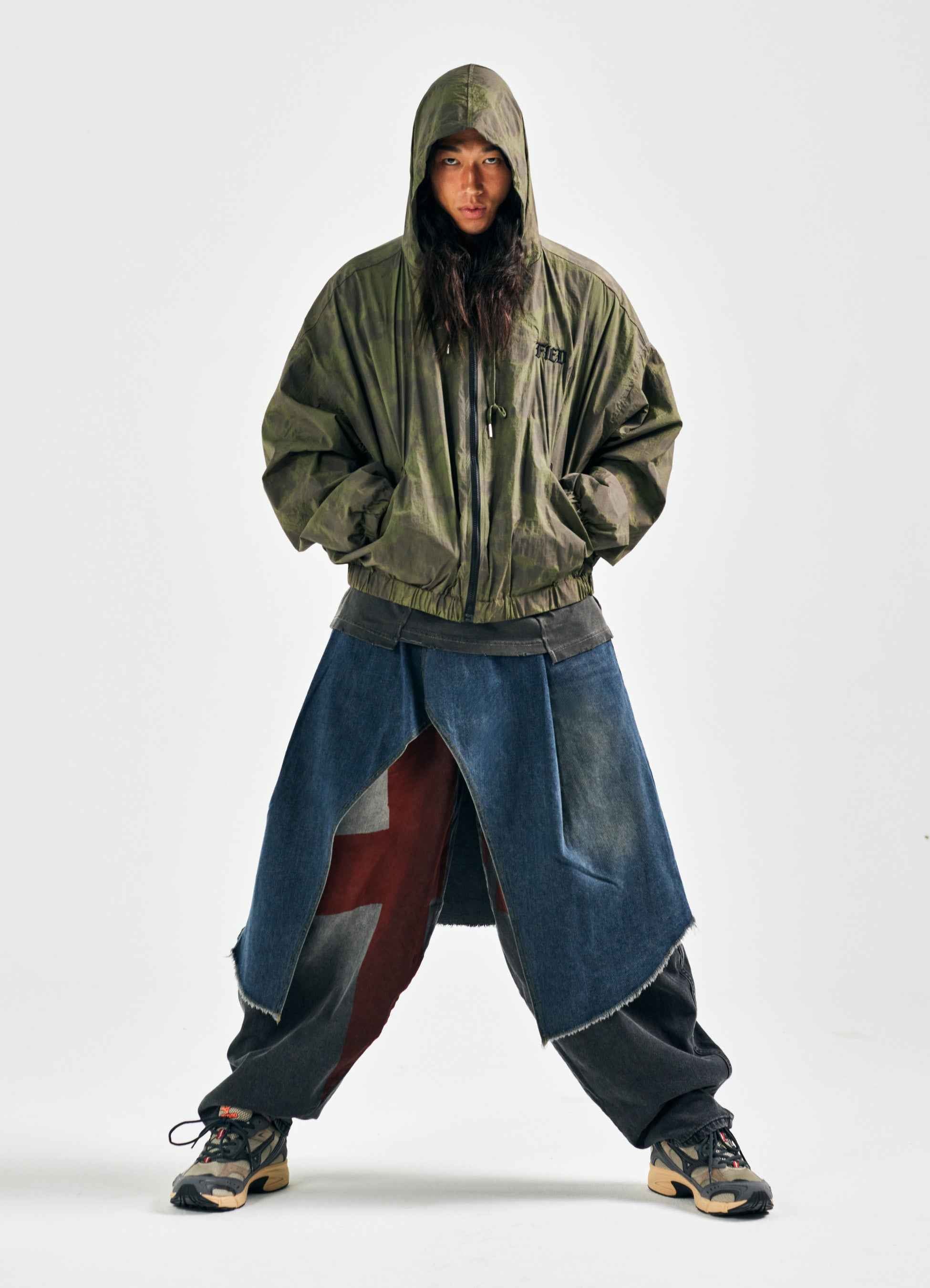 Cloud Windbreaker Khaki