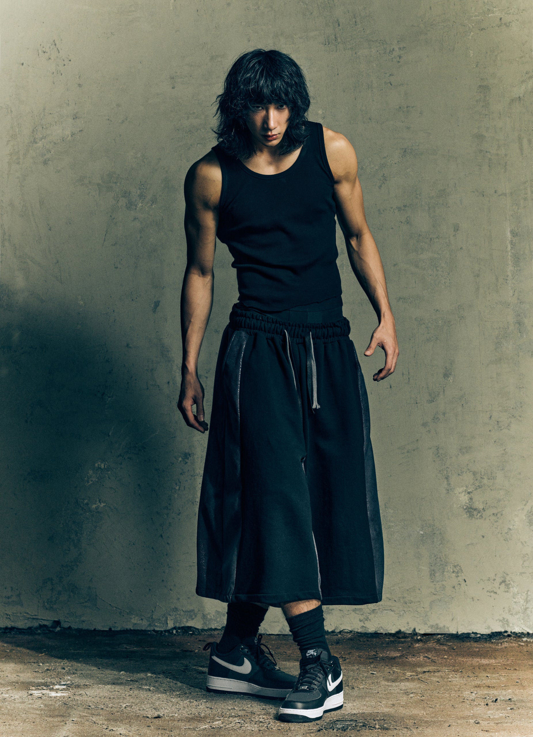 LOW FLOW SHORTS - BLACK