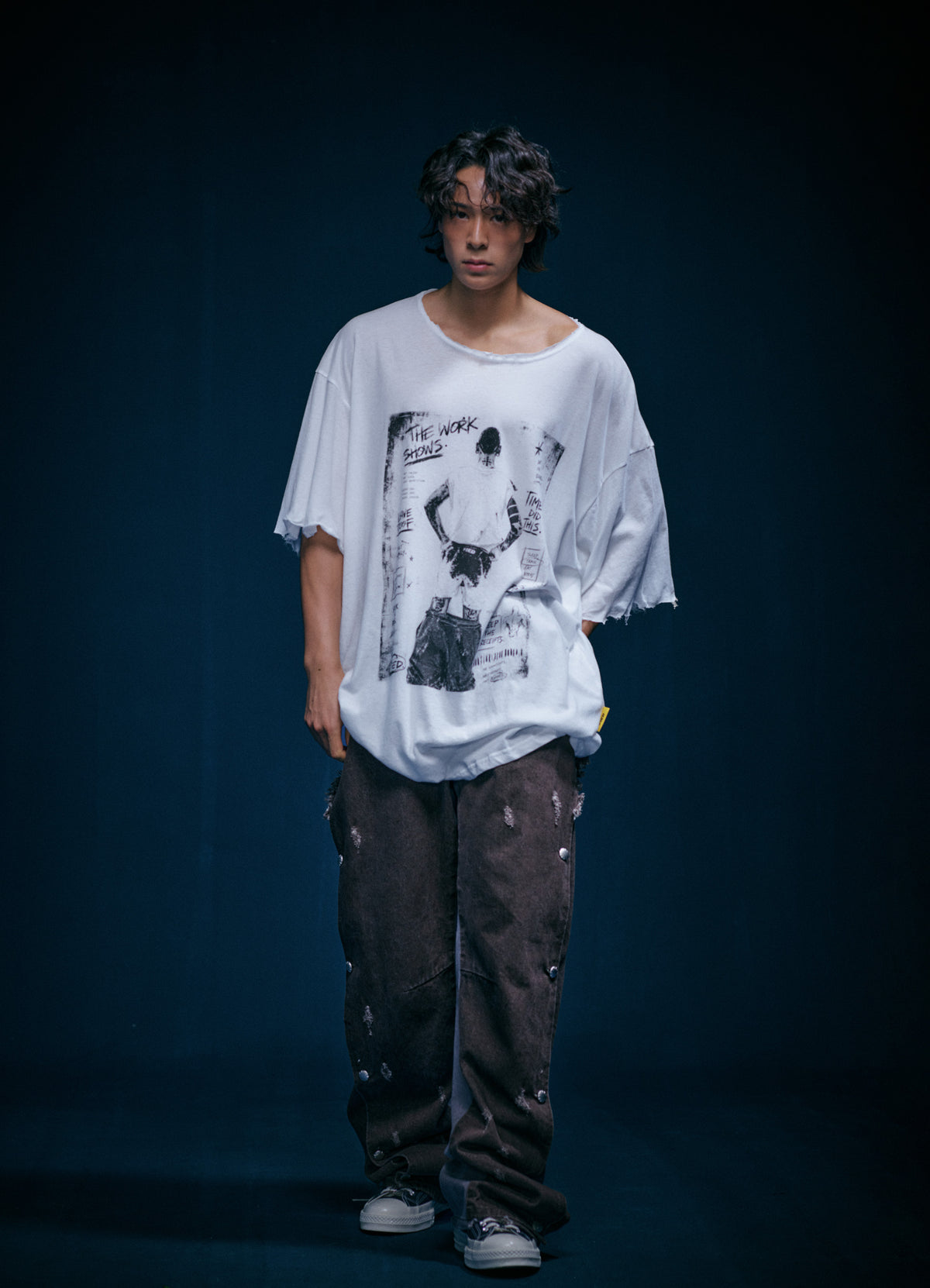 WHITE MAGMA TEE