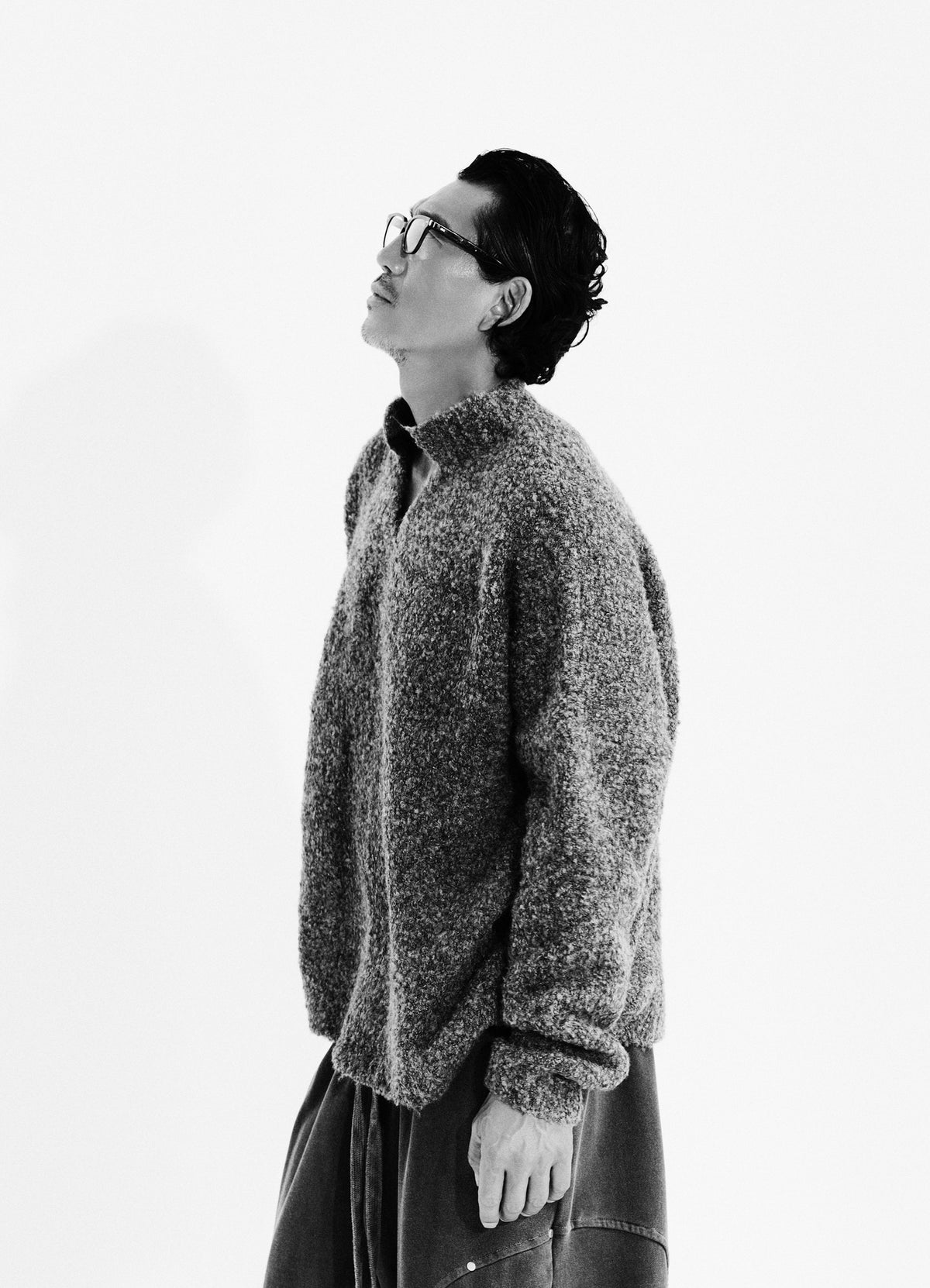 Frame Shoulder Boucle Knit - Charcoal
