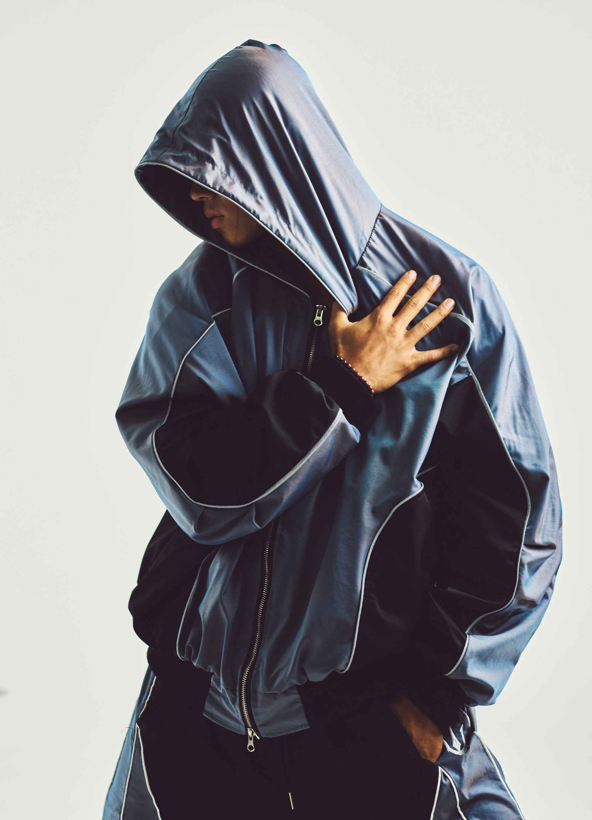 Sky Pearl Hood Jumper