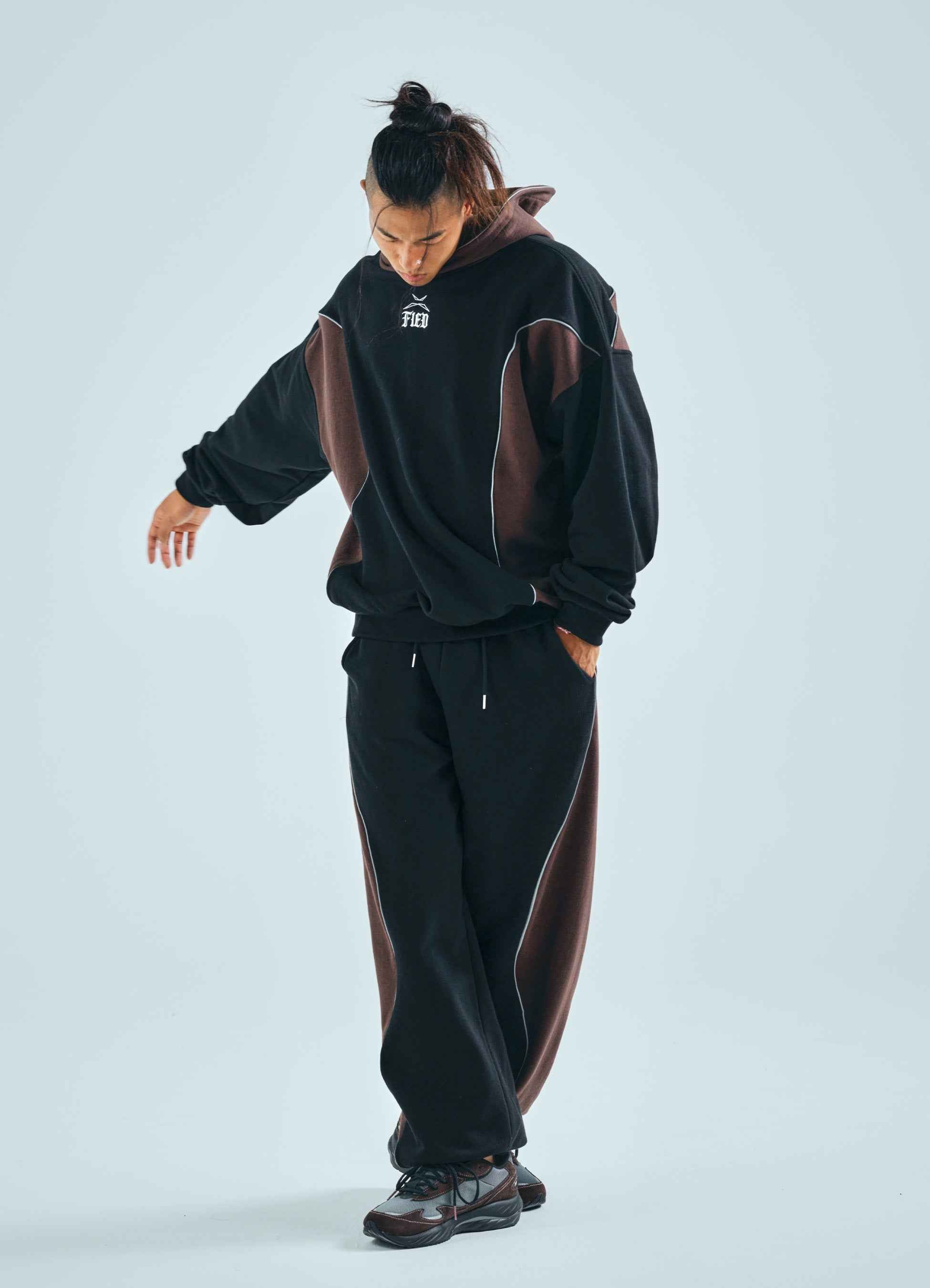 Black brown two-tone comfy hoodie