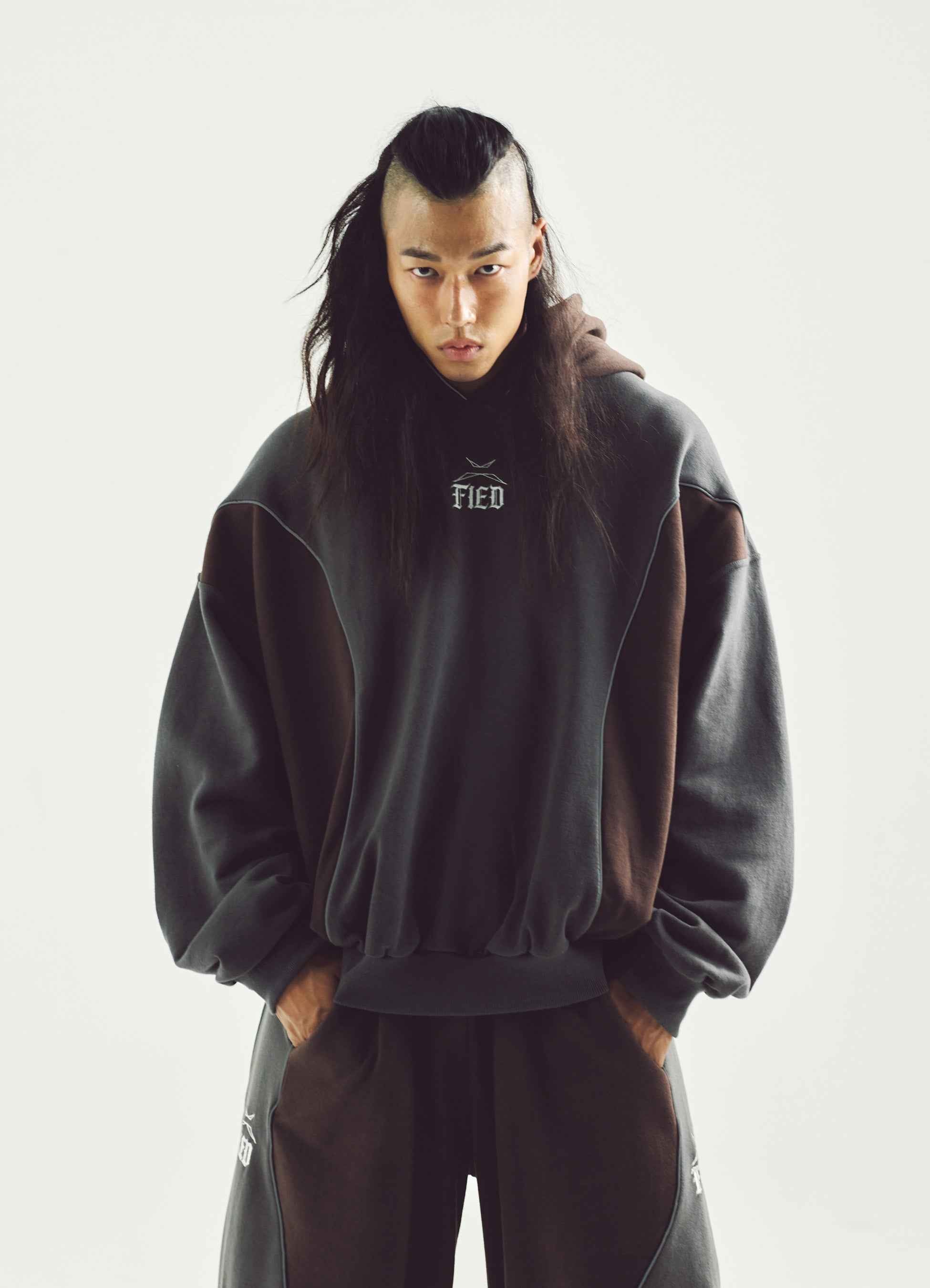 Gray-brown two-tone comfy hoodie