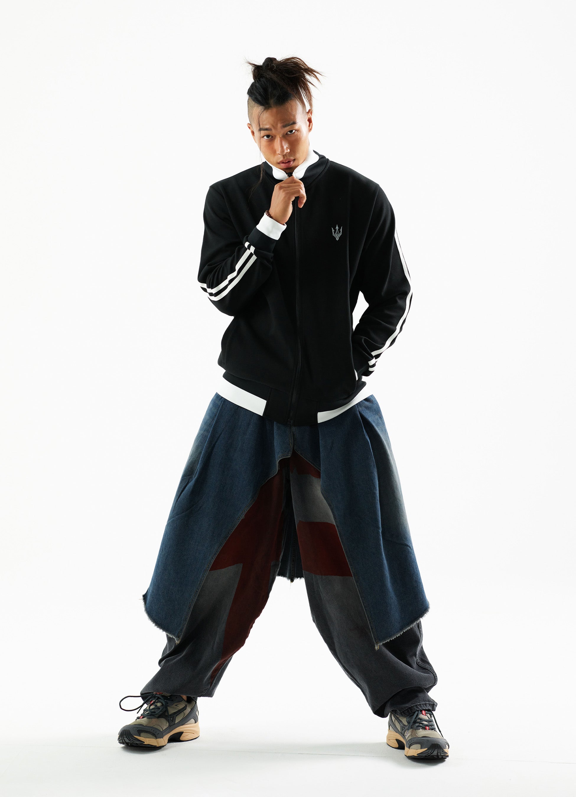 FIED_SWALLOW TRACK TOP BLACK