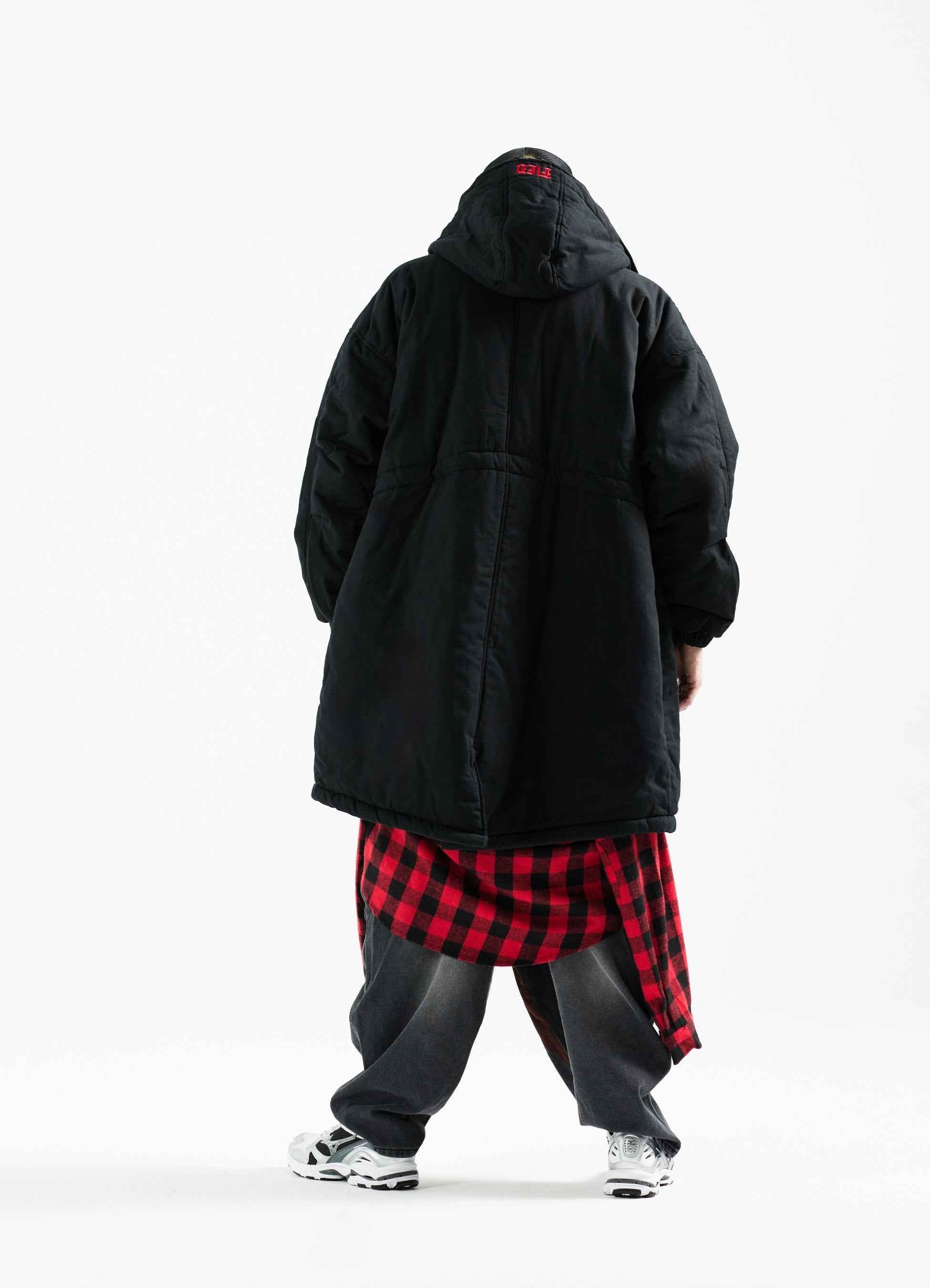 URBAN FORCE Long Padding_ Black