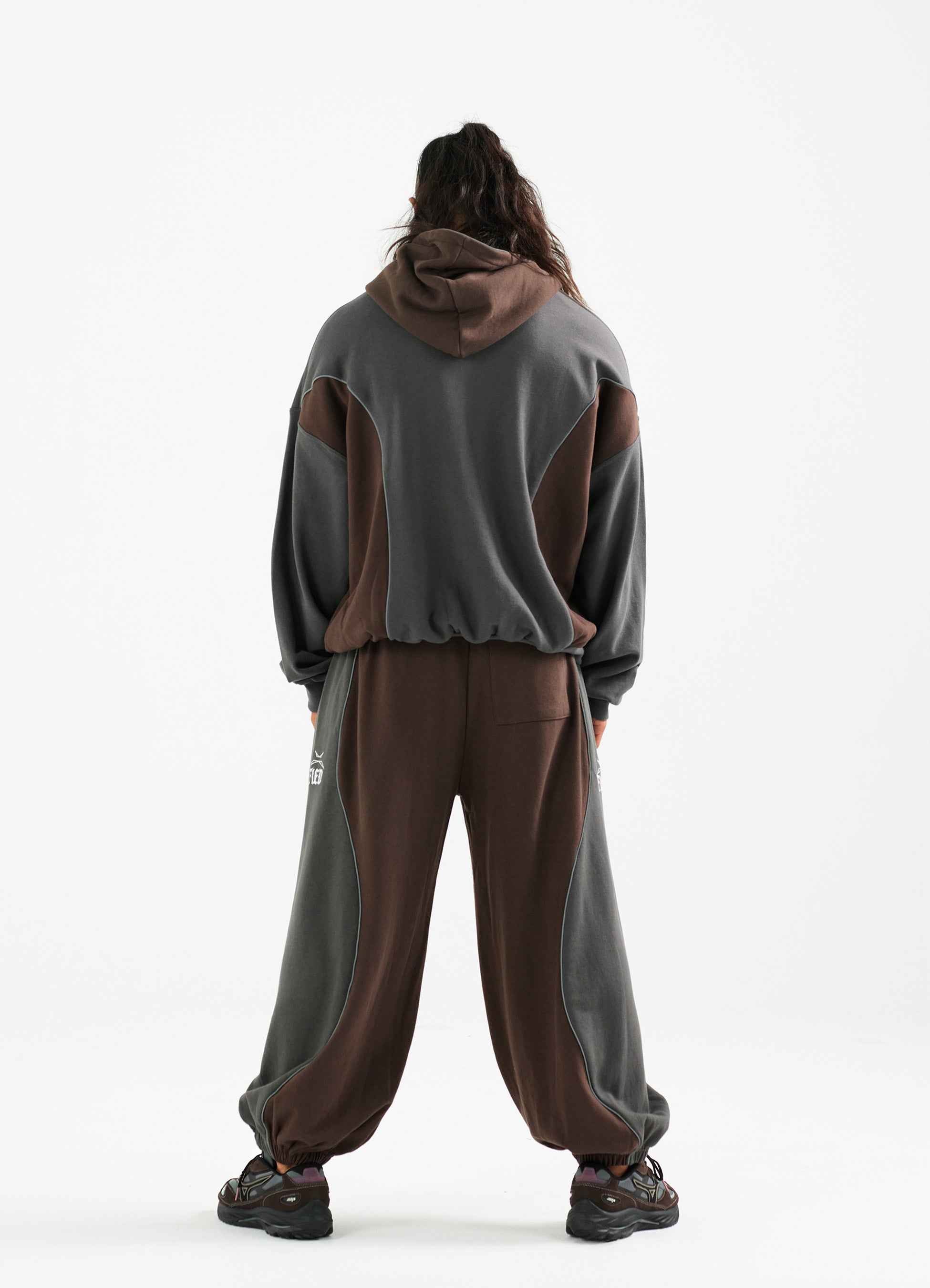 Gray-brown two-tone comfy sweatpants
