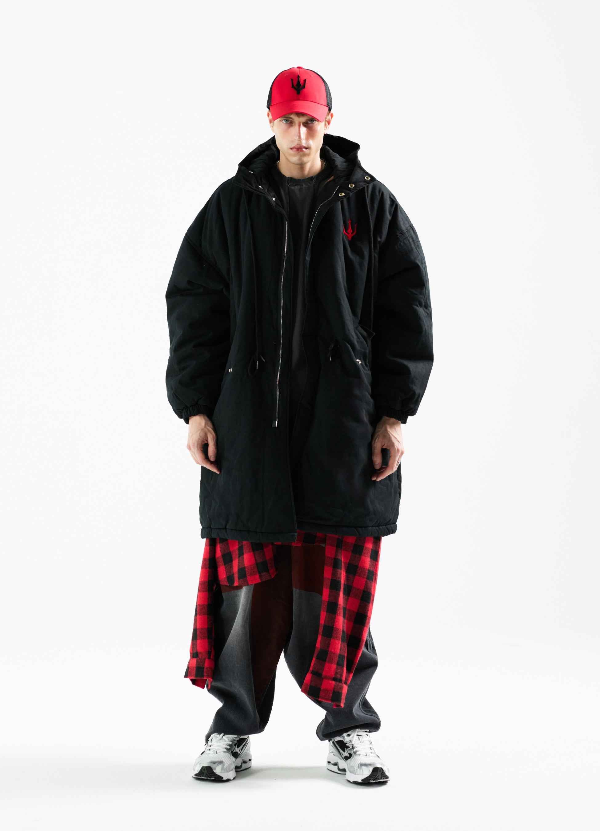 URBAN FORCE Long Padding_ Black