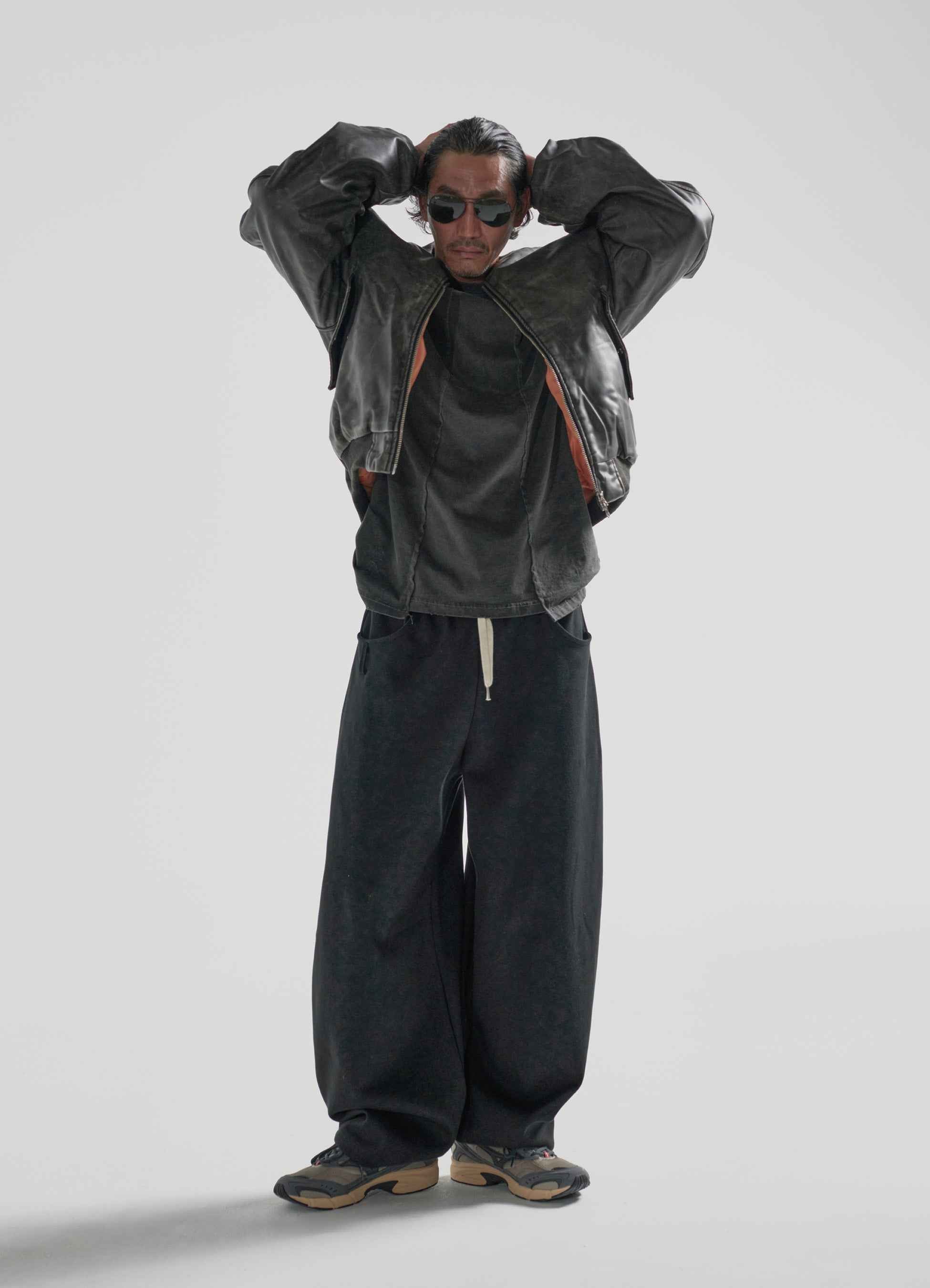 Brown washed leather aviation padding