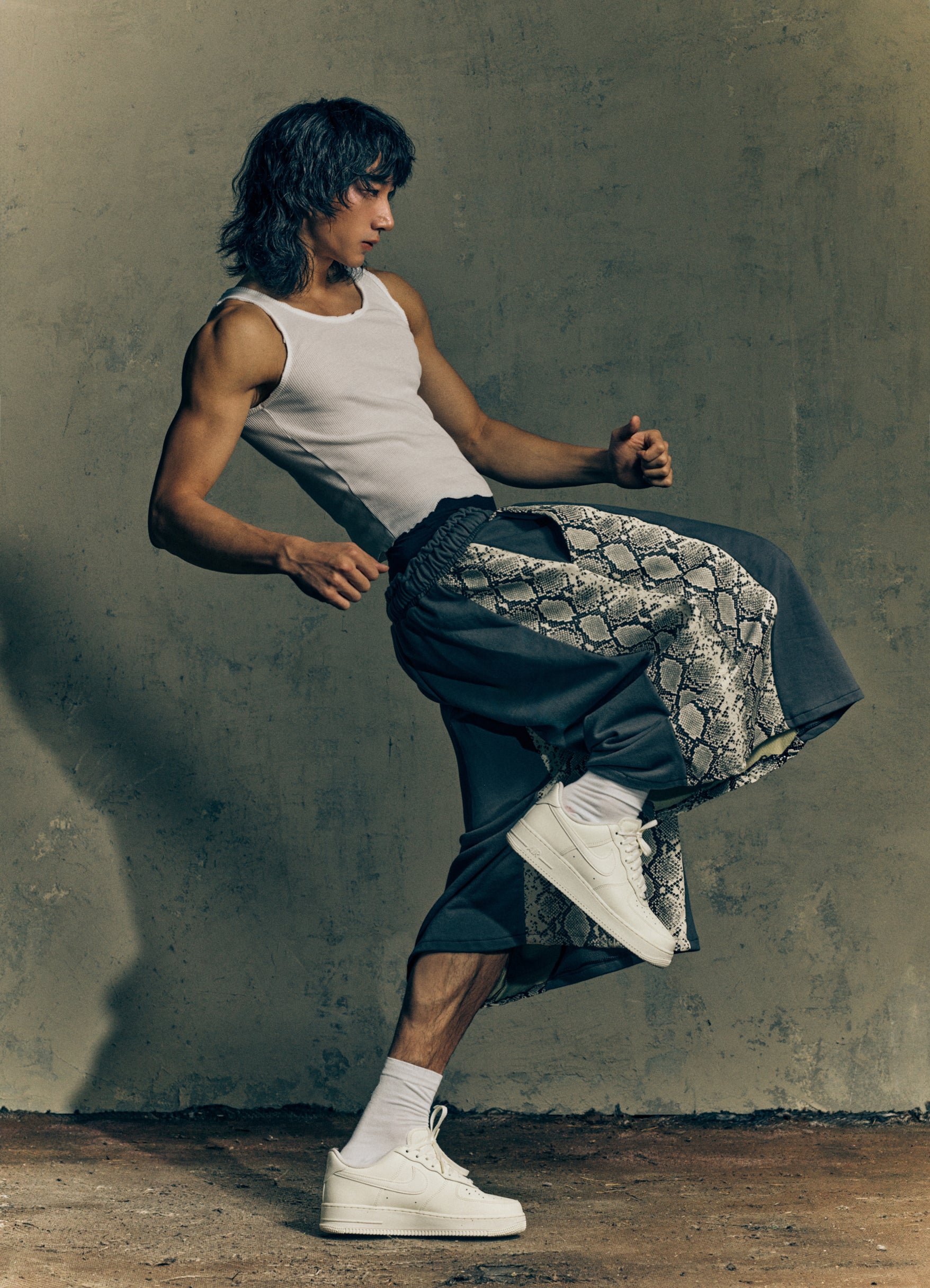 LOW FLOW SHORTS - GRAY
